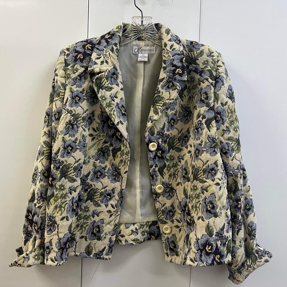 Like New Dress Barn Floral Blazer Jacket with Buttons